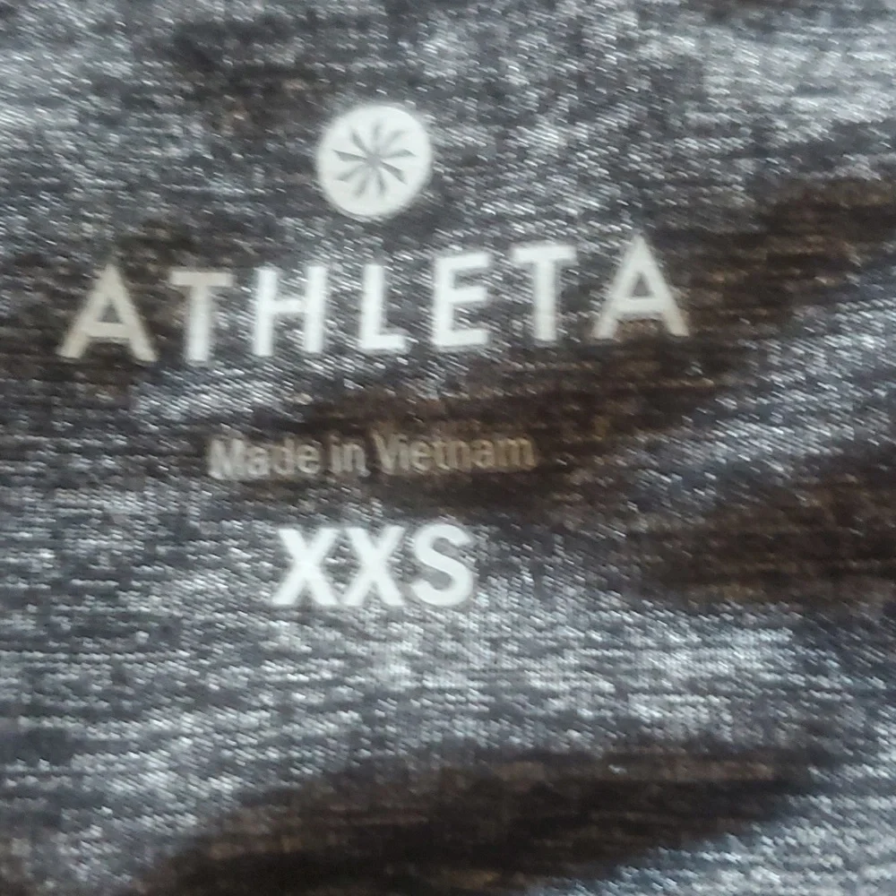 Athleta yoga pants final price - Picture 6 of 7